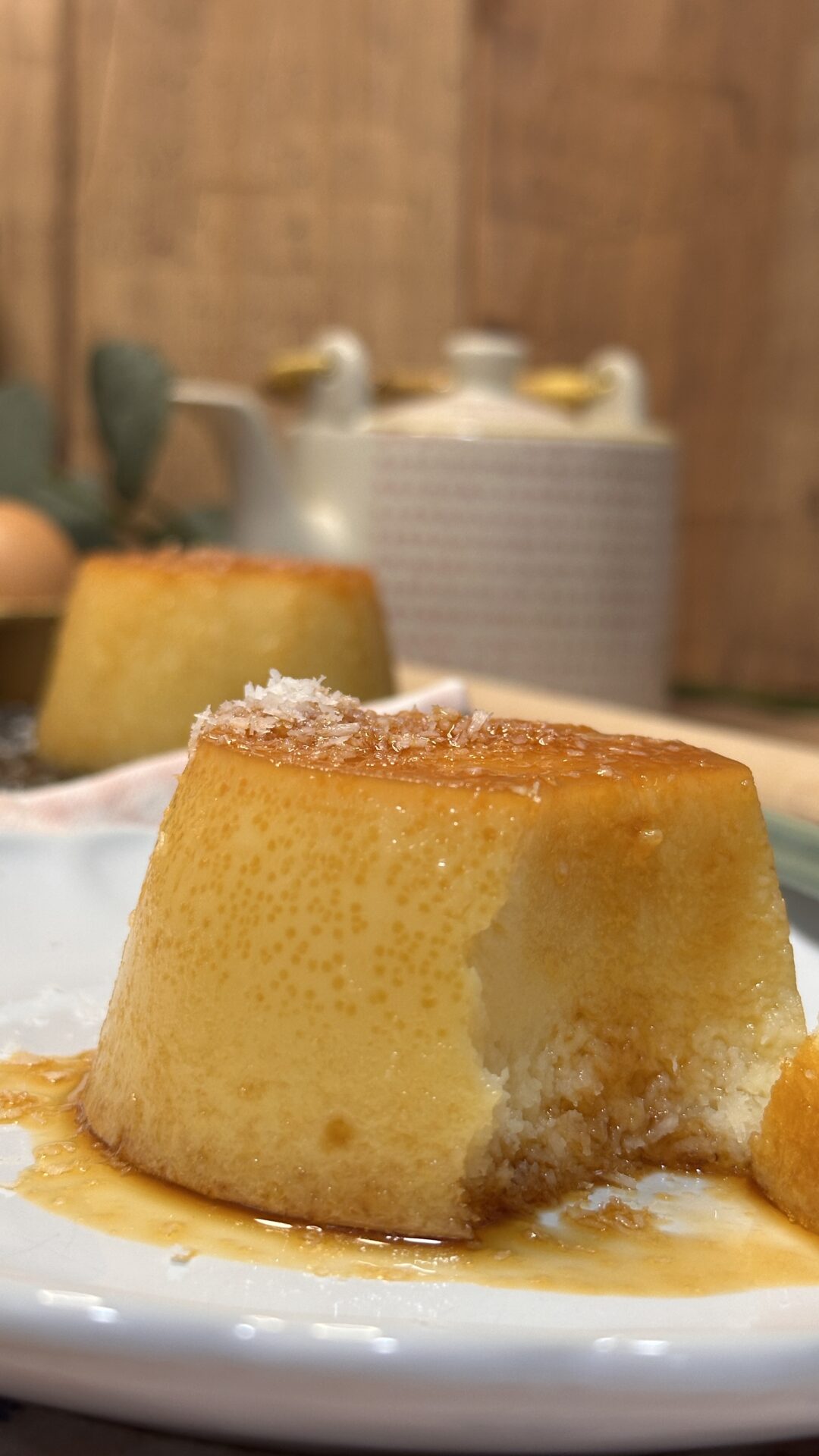 Te encantará la textura y el sabor de nuestro flan de coco